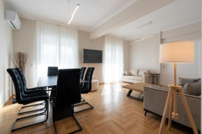 Corner Penthouse in Acropolis